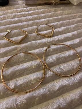2 Set Gold Filled Hoop Earrings